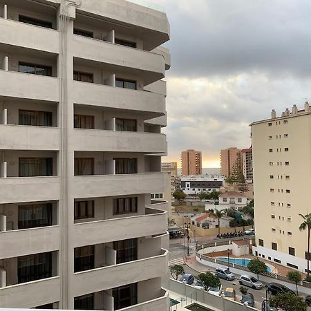 Apartamento Con Encanto Y Piscina フエンヒロラ エクステリア 写真