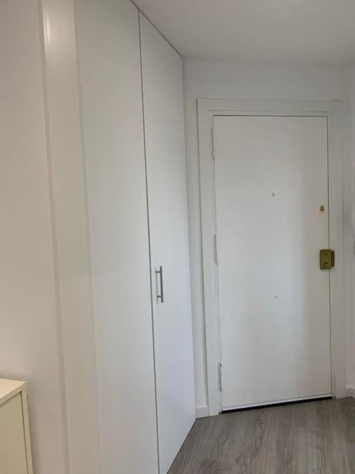Apartamento Con Encanto Y Piscina フエンヒロラ エクステリア 写真