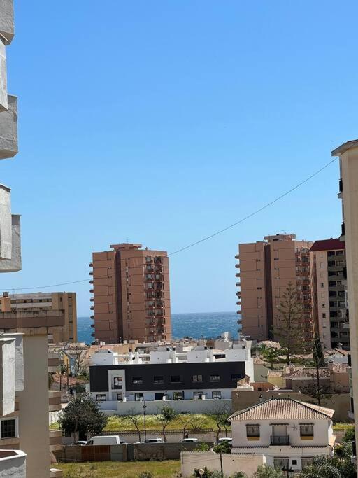 Apartamento Con Encanto Y Piscina フエンヒロラ エクステリア 写真